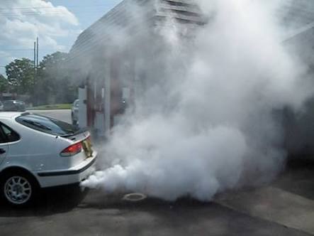 colour of car fumes