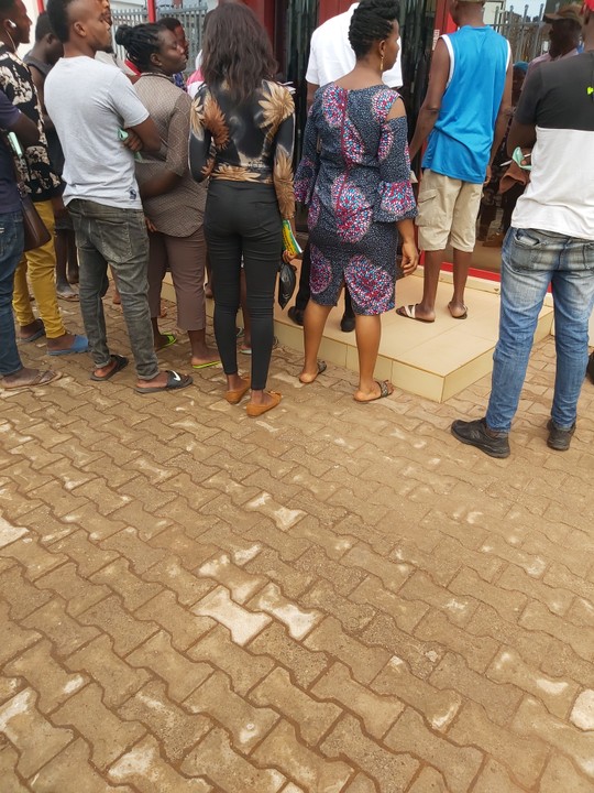 UBA Bank At Ebeano Estate Enugu about coronavirus